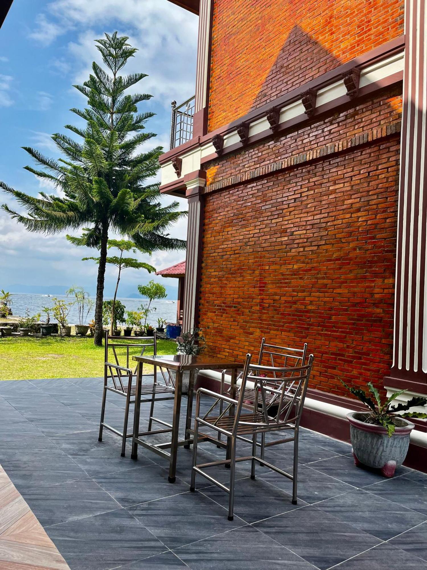 Gokhon Guest House Tuk Tuk Exterior foto