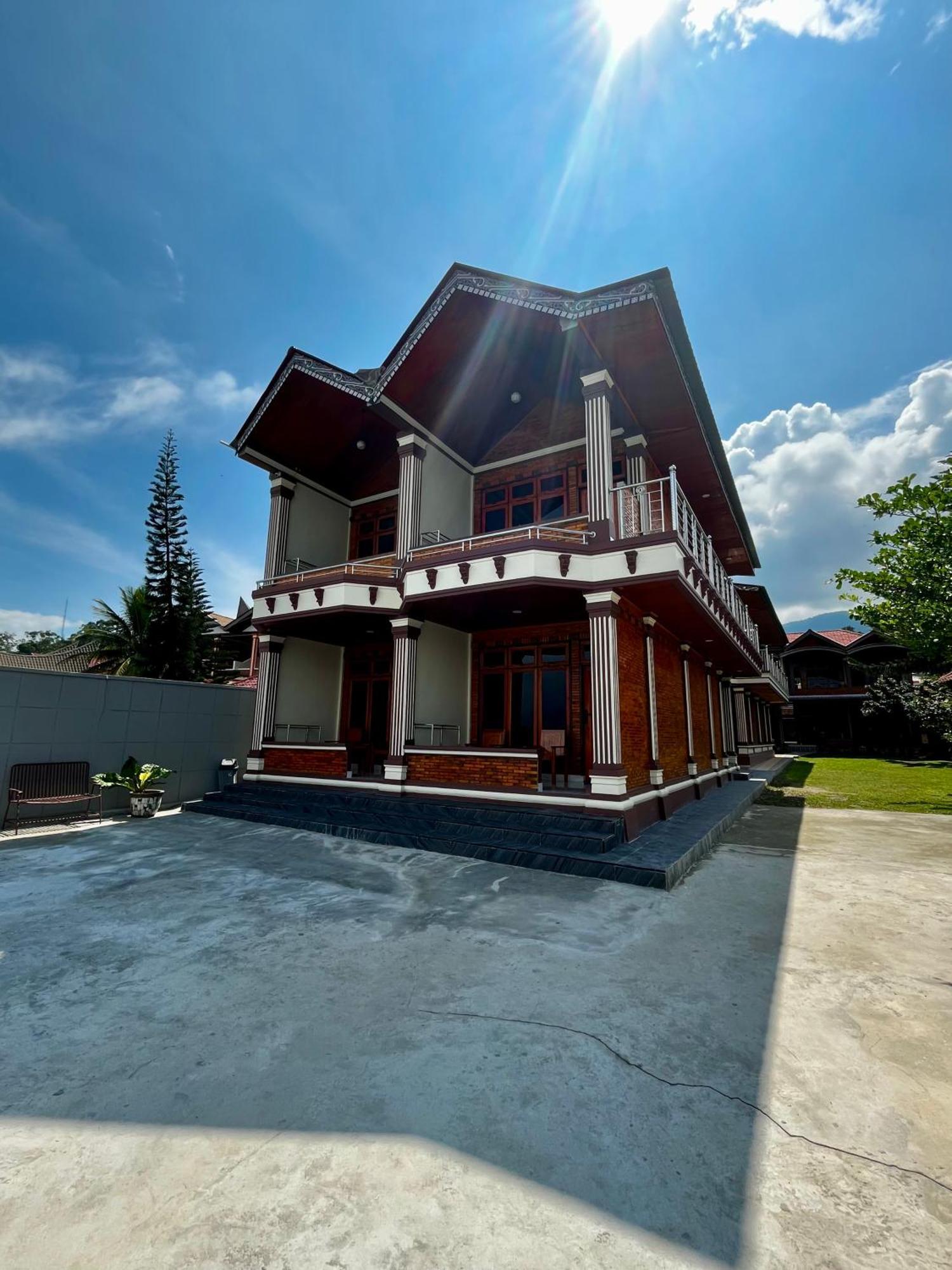 Gokhon Guest House Tuk Tuk Exterior foto